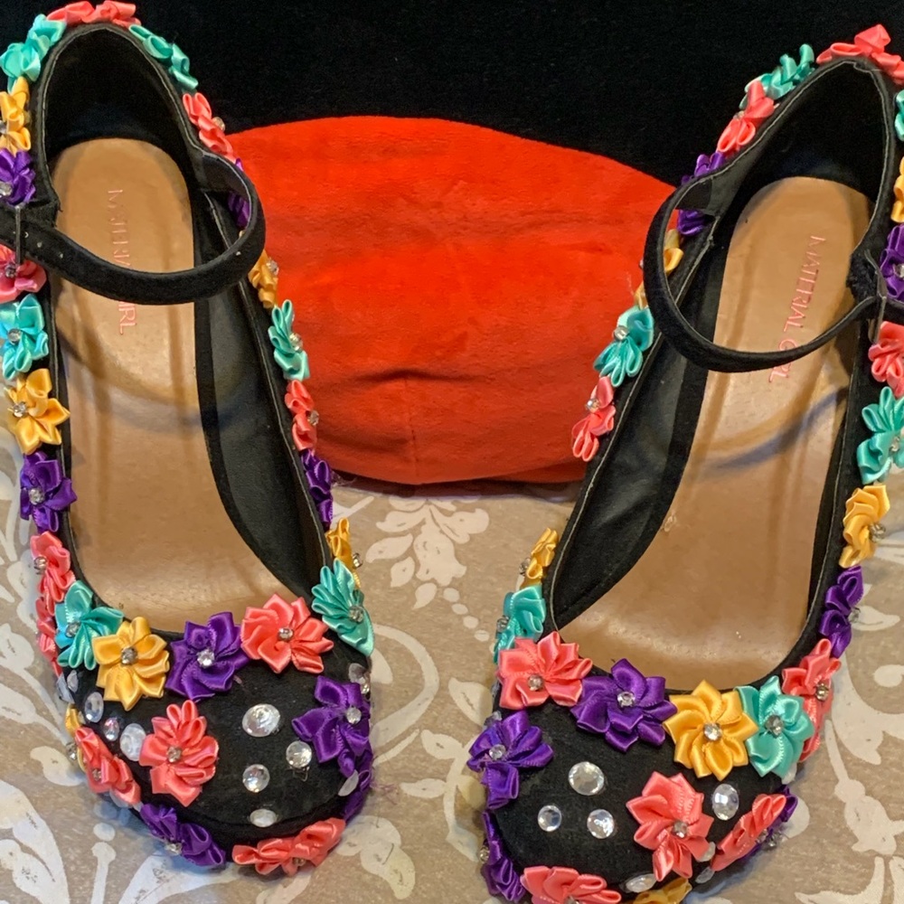 Material girl wedge shoes